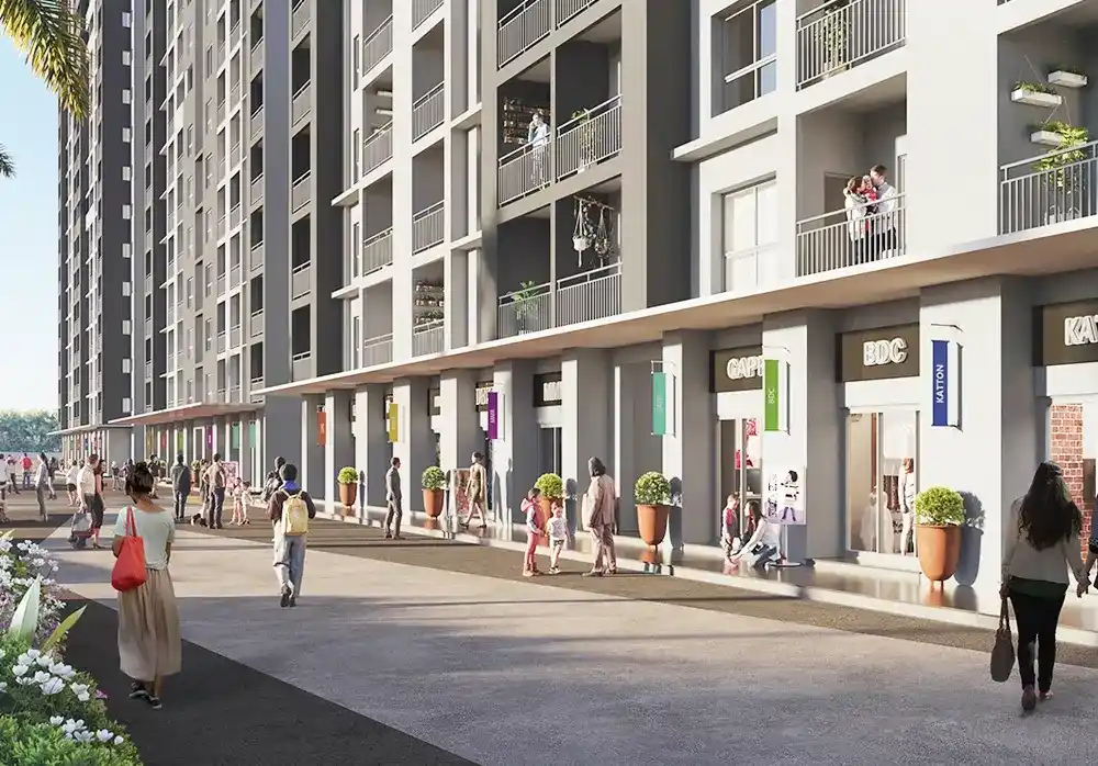 High-Street Retail Plaza